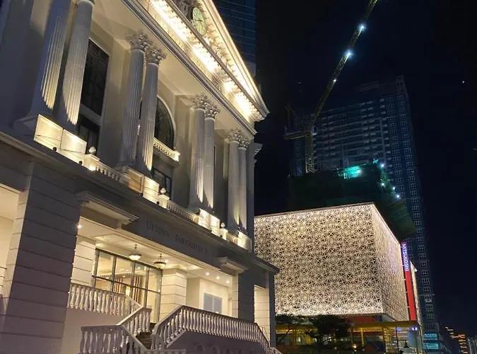 1 Bedroom Uptown Bgc With Balcony * Manila